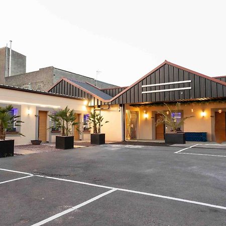 Hotel Center Saint-Quentin Centre Gare מראה חיצוני תמונה